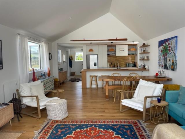 The Lighthouse - Boathouse Bay Villa Auckland Bagian luar foto