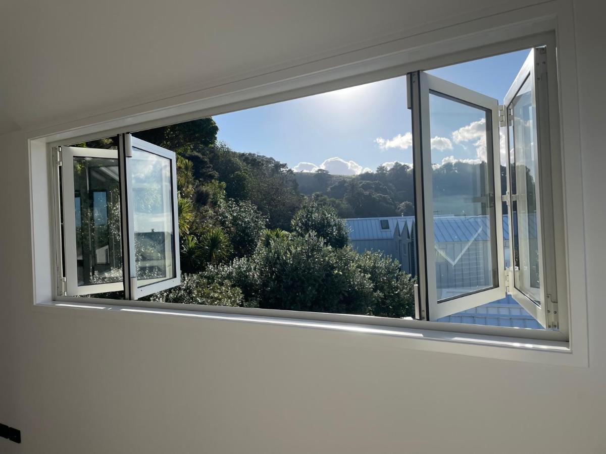 The Lighthouse - Boathouse Bay Villa Auckland Bagian luar foto
