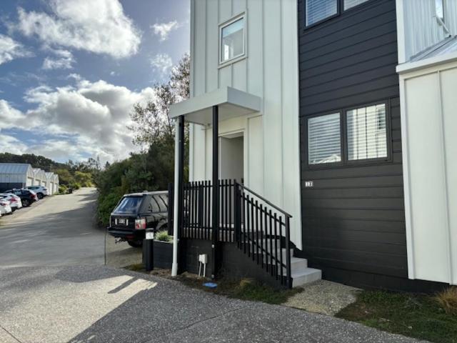 The Lighthouse - Boathouse Bay Villa Auckland Bagian luar foto